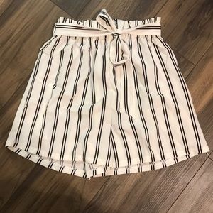 NWOT white striped paper bag shorts